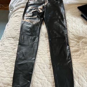 Wilfred Free faux leather Daria leggings